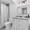 New Mountain Retreat with Hot Tub & Putting Green