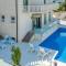 Hotel Riva Kaštela with swimming pool