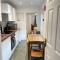 147 knapp road house