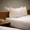Monument Inn & Suites