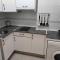Apartamento céntrico con garaje y cercano a la pl - 萨阿拉德洛斯阿图内斯