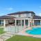 Nirvana Waters - Waterfront with Pool - Holiday Yamba
