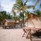 Hola Beach - Beach Club & Eco Glamping Resort - Ke Ga