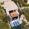 Mirabilis - Private Beach House