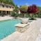 Villa élégante à Murs avec piscine privée