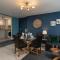 Lovely 2BR AP just moments away from Brighton Beach