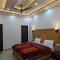 HOTEL HIMALAYAN FOXHOLE