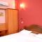 Hotel D R International