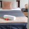 Mount Simpson 2-Beds Sleeps 4 5 mins to Beach