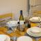 Hedgefield House - Serene Top Floor Flat