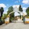 Farmhouse in Montemor near Forest and Lake