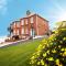 No 10 Treverbyn Road B & B