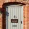 Finest Retreats - Sunshine Cottage