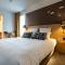 HOTEL LE 25