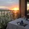 Beachfront and Renovated Apartment - 库列拉
