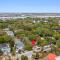 208 W Ashley - Central Location - 2 Mins to the Beach