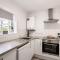 Curlew - 3 Bedrooms Wi-Fi, Parking, Contractors