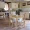 Closerie Les Roches - Charming and spacious 2 bedroom cottage - Bouillé-Loretz