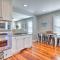 Mystic Refuge with Patio Less Than 1 Mi to Downtown!
