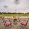 The Farmhouse at Grand Valley Getaway with Alpacas!