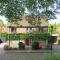 Holiday apartment with free parking Boven Jan Enkhuizen
