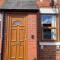 Freshly renovated 2 bedroom Victorian town house. - Hereford