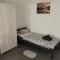 Aurelia Apartments, Vir