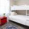 Lovely 4BR King Beds Steps To Beach and Pier J - Миртл-Бич