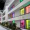 YOTELAIR Istanbul Airport, Duty free - International Transit area