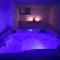 Villa Rossa Gozo - 5 bedroom ensuite with pool & jacuzzi - 休吉让 Villa Rossa Gozo - 5 bedroom ensuite with pool & jacuzzi - 休吉让