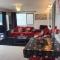 Central Lakeview Apartment with amazing rooftop 镇上湖景三室套房 - 皇后镇