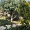אחוזת היניבים Yaniv Estate