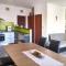Apartments and Room Lotus