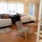 Oakwood Manor - Steps to Oaklawn, minutes to Downtown, Lakes, More