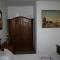 Colev Rooms