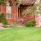 Charming Home with Yard about 12 Mi to Fort Collins - لوفلاند