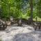 Convenient Romantic Hot Tub BBQ 3-night special!