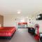 Manfeild Park Motel