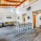 New Home- Minutes from Beach Foosball & Yard