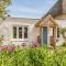 Pass the Keys Charming Apartment Attached To Thatched Cottage - Chichester