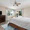 Walk to Beach Recently Renovated Sleeps 6 condo - Bradenton Beach