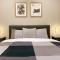Stay at Luna on Callowhill