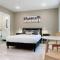 Stay at Luna on Callowhill