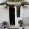 Apartment with garden