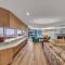 Oceanfront 4 bedroom villa w/ 2 masters and views - 恩西尼塔斯