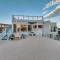 Oceanfront 4 bedroom villa w/ 2 masters and views - 恩西尼塔斯