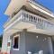 Sunny guest house
