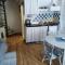 Apartment Ammonite
