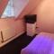 Swindon 6 deluxe doubles 2 with en suite in large house - No Pets
