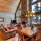Immaculate & Private Mountain Home with Hot Tub - Sugar Pine Lodge